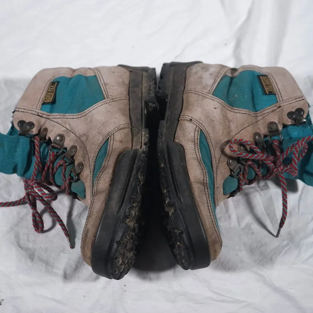 Danner Gore-Tex Boots Vintage No Size Listed Fits Approx Men's 6–7